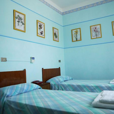 Pensione Lidia San Salvo Bagian luar foto