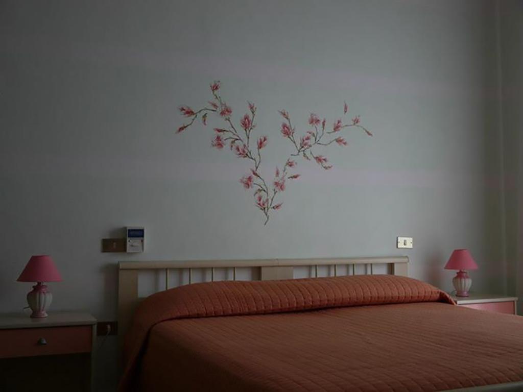 Pensione Lidia San Salvo Bagian luar foto
